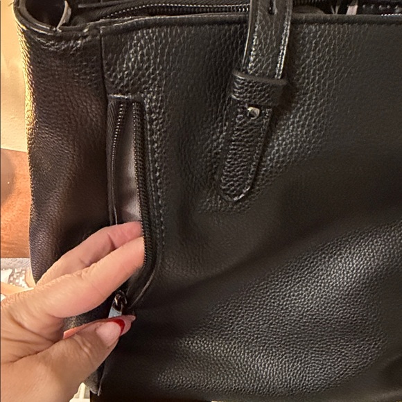 Lug Charter vegan leather  handbag crossbody with Patterned Strap - Picture 4 of 8